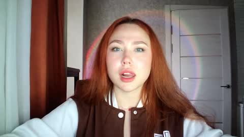 LolaaMint  online show from March 4, 9:48 am