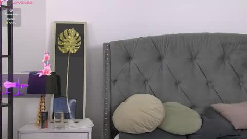 Lola  new tits boobs ass stepsis online show from November 23, 5:57 pm