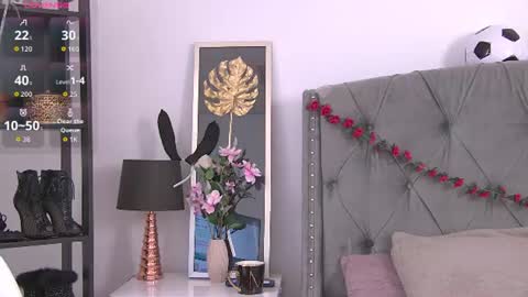 Lola  new tits boobs ass stepsis online show from July 15, 6:51 am