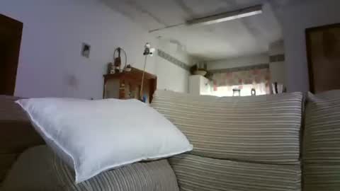 LOLA HUESO y ERIC online show from December 14, 10:20 am