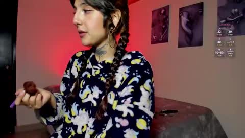 Lola online show from November 24, 12:32 am