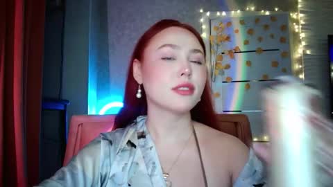 Snapshot of lolamint_ chatting on October 24, 1:07 pm Lola online show from October 24, 1:07 pm