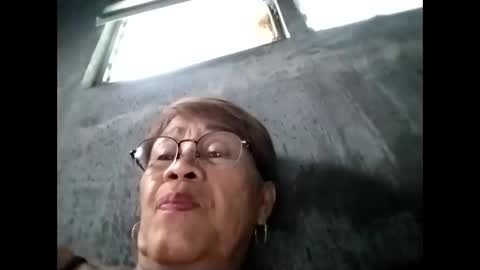 tey online show from September 16, 11:28 pm