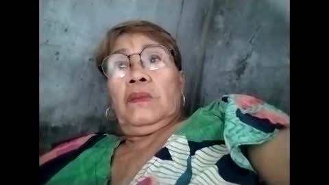 tey online show from October 9, 3:15 am