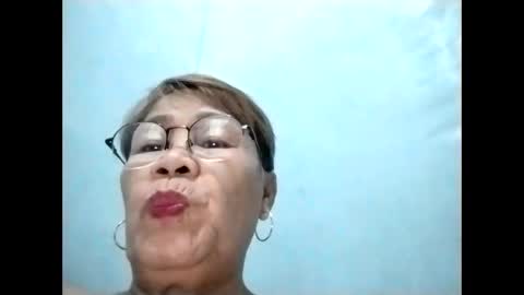 tey online show from October 25, 4:42 am