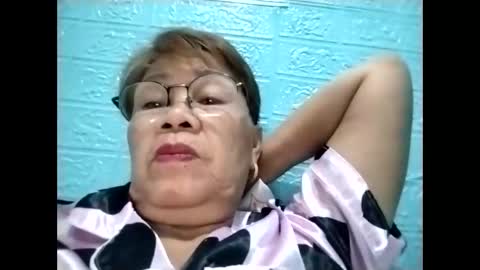 tey online show from January 12, 8:58 pm