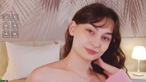 Snapshot of lolaprise chatting on September 9, 1:49 am Lola online show from September 9, 1:49 am