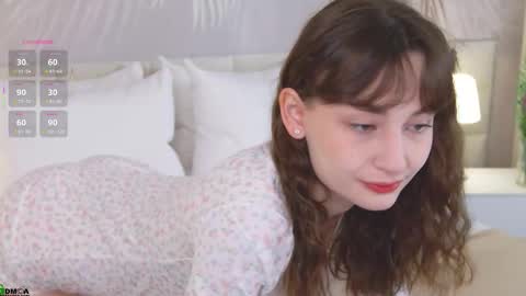 Snapshot of lolaprise chatting on September 16, 1:50 am Lola online show from September 16, 1:50 am