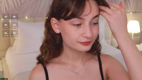 Snapshot of lolaprise chatting on September 20, 4:46 am Lola online show from September 20, 4:46 am