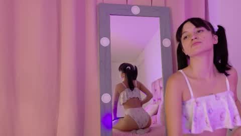 Lola online show from September 16, 11:55 am