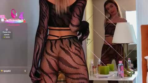 Lolly. online show from December 13, 7:53 pm