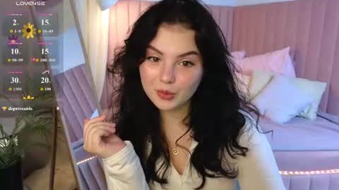 Snapshot of lollyy_pop chatting on July 18, 1:32 am lollyy_pop online show from July 18, 1:32 am