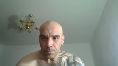 lolotatto online show from April 2, 6:11 am