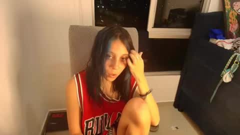 Loly  online show from March 10, 1:45 am