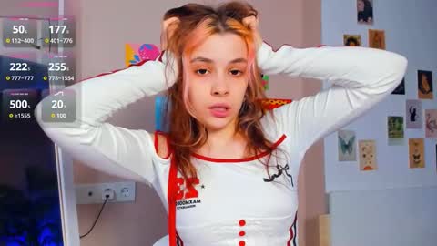 Lona online show from March 14, 8:03 pm