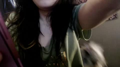 Snapshot of londonray chatting on May 11, 12:49 am londonray online show from May 11, 12:49 am