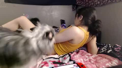 Snapshot of londonray chatting on May 29, 11:25 pm londonray online show from May 29, 11:25 pm
