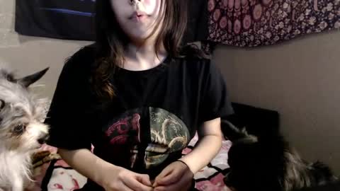 Snapshot of londonray chatting on May 30, 11:02 pm londonray online show from May 30, 11:02 pm