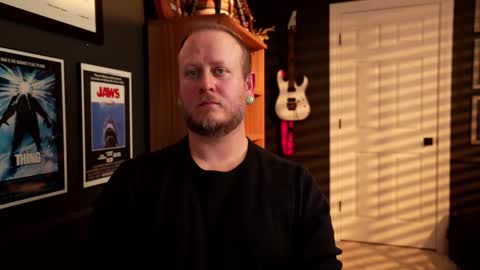 Snapshot of lone_string chatting on February 18, 8:58 pm Lone online show from February 18, 8:58 pm