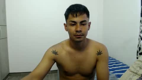 Snapshot of lonelydick2002 chatting on January 9, 12:52 pm lonelydick2002 online show from January 9, 12:52 pm