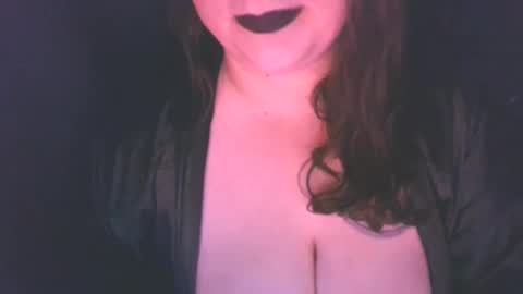 lonelymilfy online show from May 22, 10:32 am
