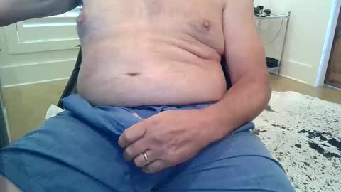 JustaGuyinMS online show from October 16, 4:08 pm