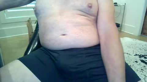 Snapshot of lonelytraveler69_ chatting on January 8, 3:47 pm JustaGuyinMS online show from January 8, 3:47 pm