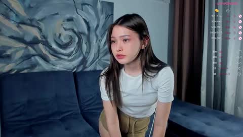 Snapshot of loney__tunes chatting on February 25, 3:38 pm Shy EvaStreams are everyday 9 AM - 3 PM GMT 3 online show from February 25, 3:38 pm