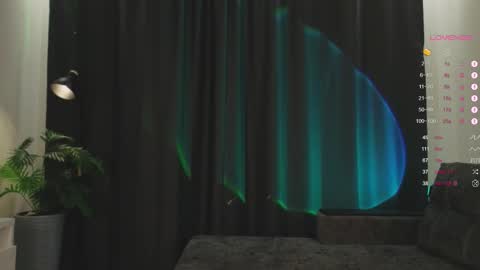 Snapshot of loney__tunes chatting on September 18, 6:21 pm Shy EvaStreams are everyday 9 AM - 3 PM GMT 3 online show from September 18, 6:21 pm