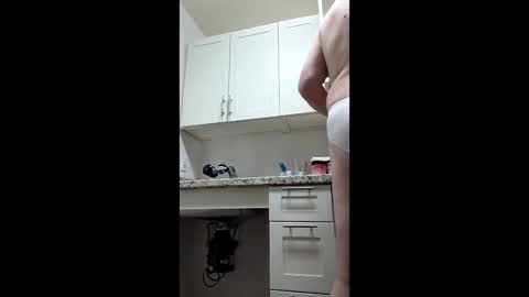 Snapshot of long1969dong chatting on February 3, 3:48 am long1969dong online show from February 3, 3:48 am