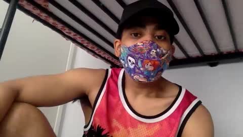 Snapshot of longdbbc333 chatting on April 2, 5:54 pm londbbc333 online show from April 2, 5:54 pm