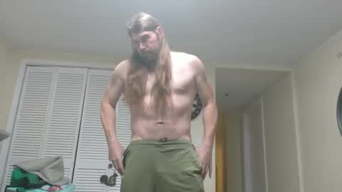 Snapshot of longhairedfreak1921 chatting on October 17, 3:53 am longhairedfreak1921 online show from October 17, 3:53 am