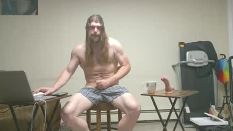 Snapshot of longhairedfreak1921 chatting on May 21, 12:12 pm longhairedfreak1921 online show from May 21, 12:12 pm