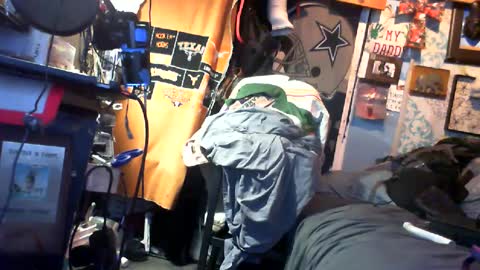 Snapshot of longloadedtx chatting on October 12, 4:11 am Mr. FogoDeChao online show from October 12, 4:11 am