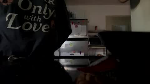 longstorywhore online show from October 31, 10:33 pm