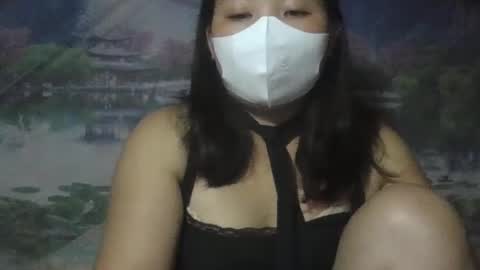 Snapshot of lonna_baby chatting on June 13, 6:17 pm lonna_baby online show from June 13, 6:17 pm