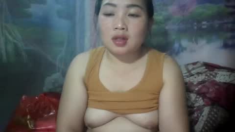 Snapshot of lonna_baby chatting on June 15, 2:41 pm lonna_baby online show from June 15, 2:41 pm