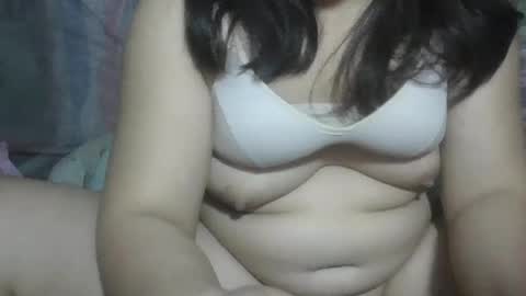 Snapshot of lonna_baby chatting on July 1, 3:34 pm lonna_baby online show from July 1, 3:34 pm