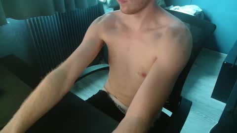 Snapshot of loofy_art chatting on September 14, 1:10 pm Loofy Art online show from September 14, 1:10 pm