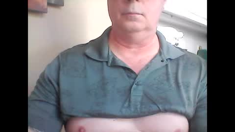 look823 online show from September 11, 1:44 pm