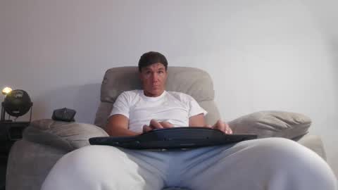 Snapshot of look_bigcock chatting on February 11, 12:48 pm Seamus Love online show from February 11, 12:48 pm