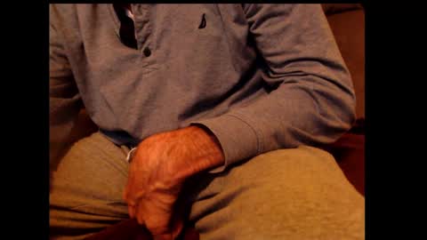 looking469 online show from September 14, 4:33 am