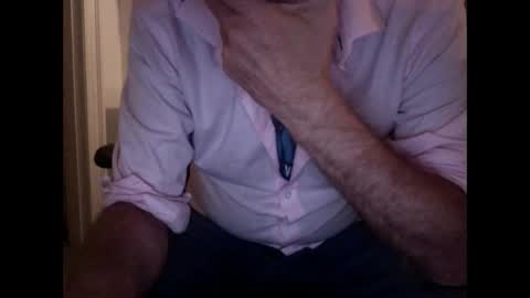 Snapshot of loose565 chatting on May 31, 9:38 pm loose565 online show from May 31, 9:38 pm
