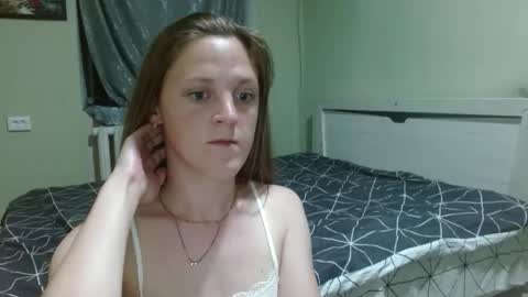Snapshot of lora879 chatting on May 27, 7:55 pm Lora online show from May 27, 7:55 pm