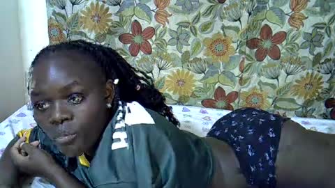 lora_amor online show from June 21, 11:51 pm
