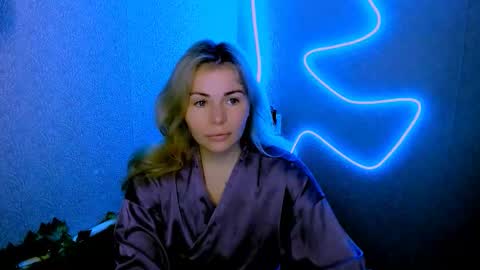 Lora online show from March 6, 3:25 am