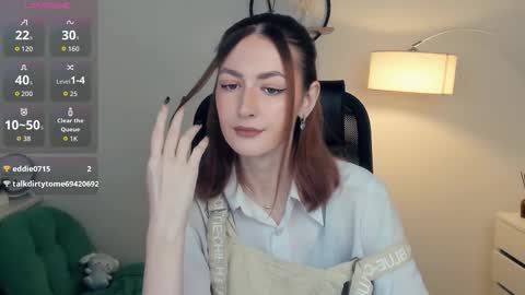 Lora online show from November 23, 11:10 am