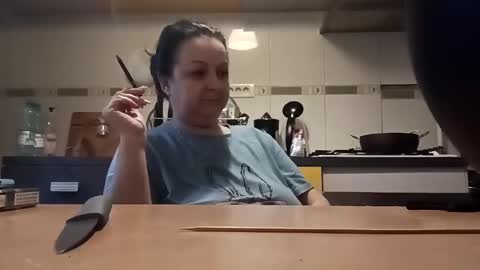 Snapshot of loraflame chatting on December 3, 5:12 pm Lora online show from December 3, 5:12 pm