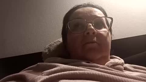 Snapshot of loraflame chatting on December 4, 3:54 pm Lora online show from December 4, 3:54 pm