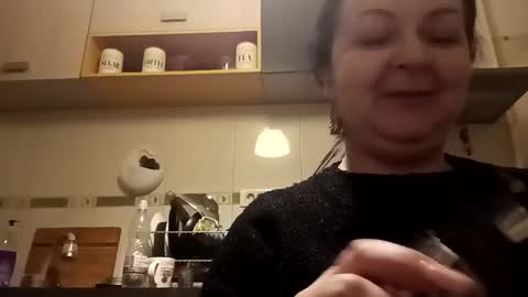 Snapshot of loraflame chatting on December 18, 7:41 pm Lora online show from December 18, 7:41 pm